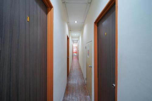 Lobby, Hotel O V Stay Guesthouse in Air Itam