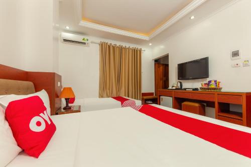 Superior Triple Room image 3