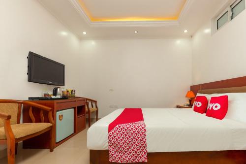 Standard Double Room image 6