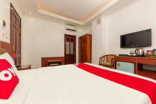 Standard Double Room image 5