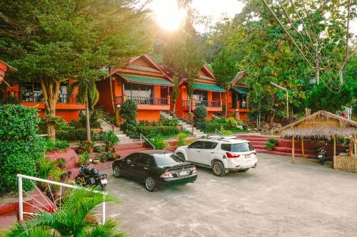 OYO 490 Chiangsan Golden Land Resort2 - 편의 시설/서비스