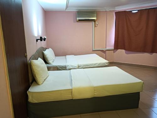 OYO 90860 Wawasan Inn