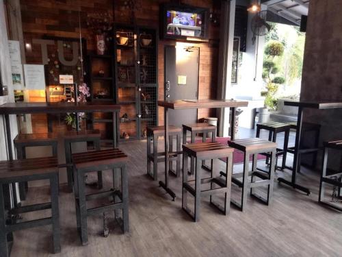 บริการและสิ่งอำนวยความสะดวก, โอโย 90899 ทูบ โฮเทล มะละกา (OYO 90899 Tube Hotel Melaka) near พิพิธภัณฑ์เรือดำน้ำ