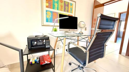 Modern 3-Bedroom Retreat in Ajijic - San Antonio- Walk to Everything Modern 3-Bedroom Retreat in Ajijic - San Antonio- Walk to Everything