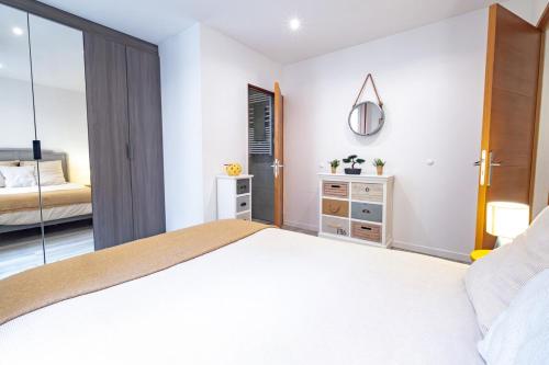 Appartement 4 Guests aux Invalides - image 9