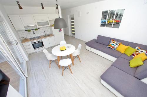 One-Bedroom apartment Standard image 6