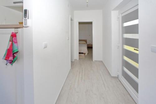 One-Bedroom apartment Standard image 1