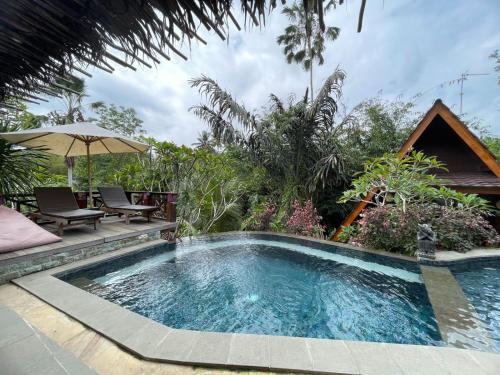 Swimming pool, The Asri Villas near Bunut Bolong