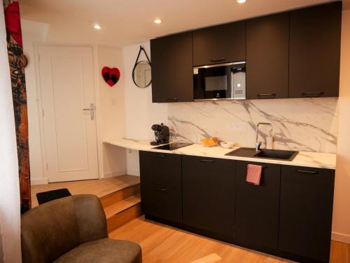 Love Room - Luxe et Romance in บูร์ก-ออง-เบรส