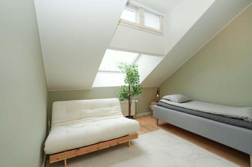 Bright & Modern Scandinavian Attic Suite in City Center, Helsinky (fotografie 8)