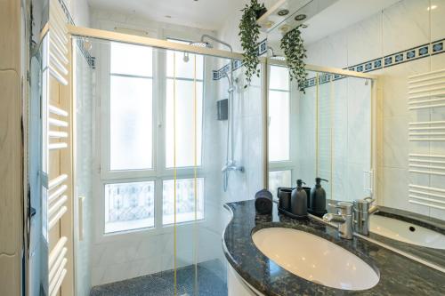 Spacious Apartment for 6 People - image 14