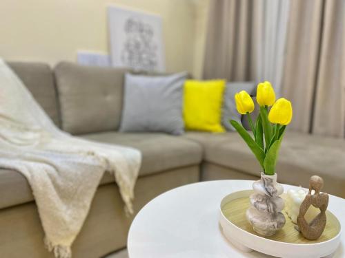 The Cozy Cove - 3BR with Netflix, Prime and KTV, Manila