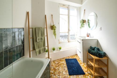 Charming Apartment 50m2 - Saint Germain des Près - image 9