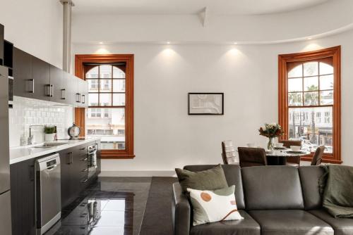 NEW - 2BRD CBD Apartment