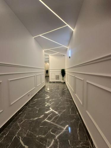 Pharaonic Pyramids Hotel - image 4