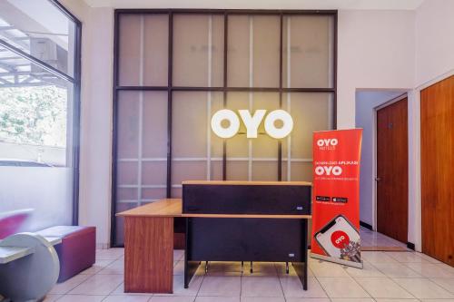 Lobby, Hotel O Idola Residence in Kebon Jeruk