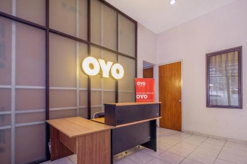 Lobby, Hotel O Idola Residence in Kebon Jeruk