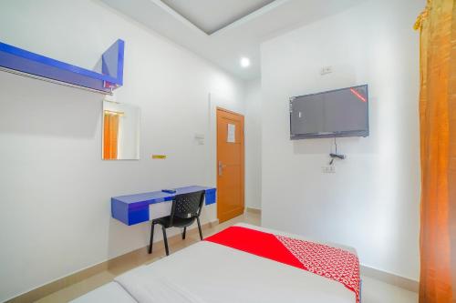 Deluxe Double Room room in Hotel O Anara Residence & Guest House