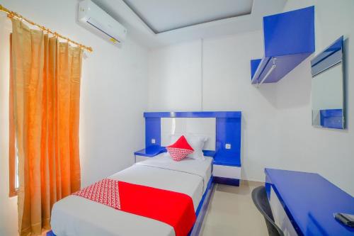 Deluxe Double Room image 6