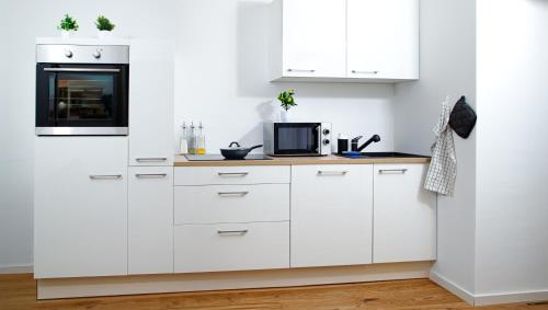Zentral und Modern, komfortable Luxuswohnung, Isarnähe, Munich (photo 2)