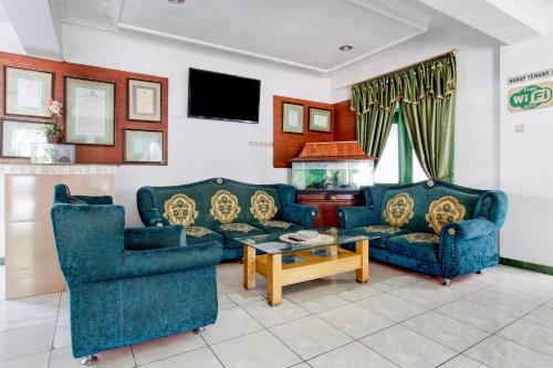ล็อบบี้, Hotel O Gurita near โบสถ์พระแม่มารีย์เรจินา