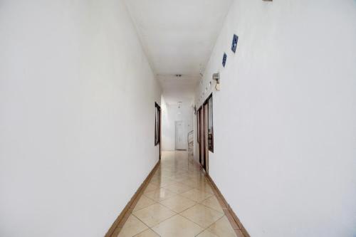 Lobby, Hotel O MUMU HOMESTAYNearCarnival Park Surabaya in Rungkut