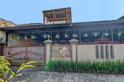Pintu masuk, OYO Life 91480 Putridapisa Syariah in Sumedang