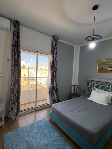 Étage privé tout confort deux chambres salle de bain et cuisine (Etage prive tout confort deux chambres salle de bain et cuisine) in Ariana
