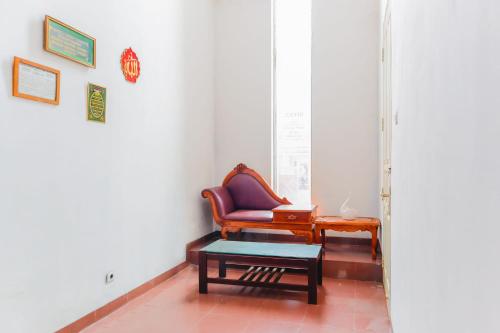Aula, OYO 2547 Assirot Residence in Kebayoran Lama