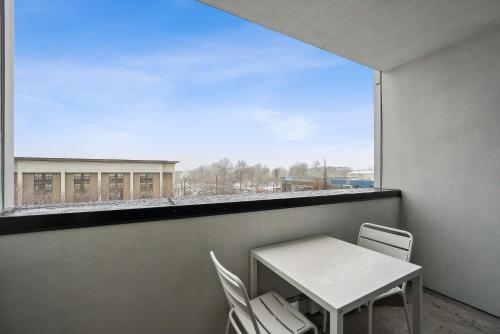 One-Bedroom Apartment with Balcony room in Placemakr Salt Lake City