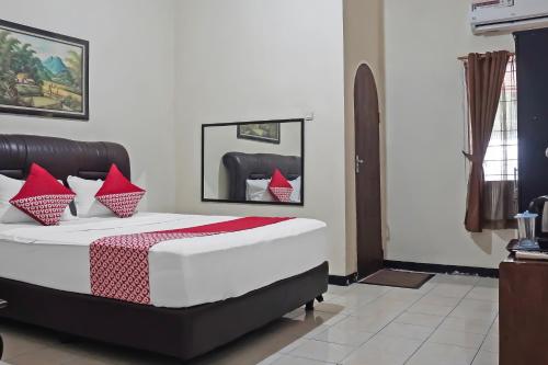 Deluxe Double Room image 5