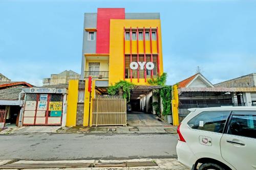 Pintu masuk, Hotel O Sky Guesthouse in Semarang