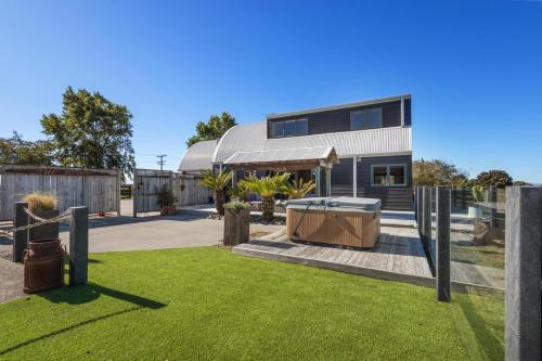The Barn & Bivvy in Te Awamutu