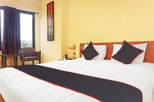 Collection O 91409 Hotel Fiducia Otista 153 - 157 in Cawang
