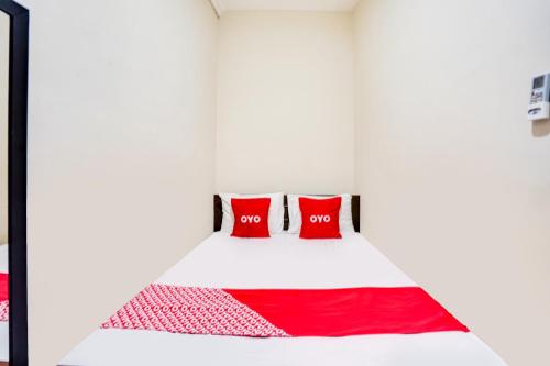 Budget Double Room image 8