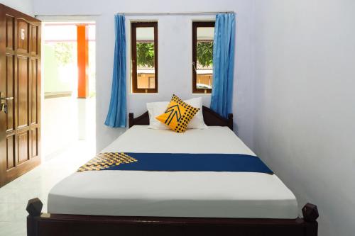 Hotel O Griya Ketapang Room Type - Budget Double Room
