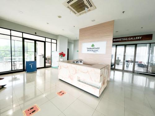 OYO 93828 Apartemen Tamansari Panoramic By Narel Room OYO 93828 Apartemen Tamansari Panoramic By Narel Room