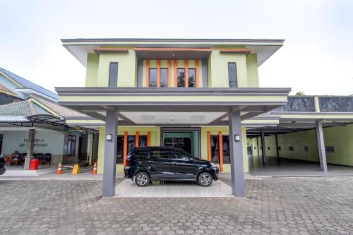 Entrance, Hotel O Wisma Pkpri Purworejo in Purworejo