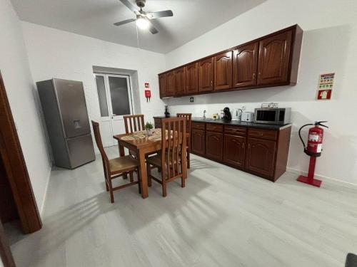 ห้องครัว, Casa da Praça II (Casa da Praca II) in วิลา โนวา (เกาะ Terceira)