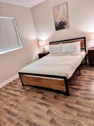 Lake Balboa Modern Glam Charmer in Raymer, USA