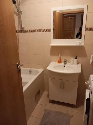 Two-Bedroom Apartment with Balcony image 5