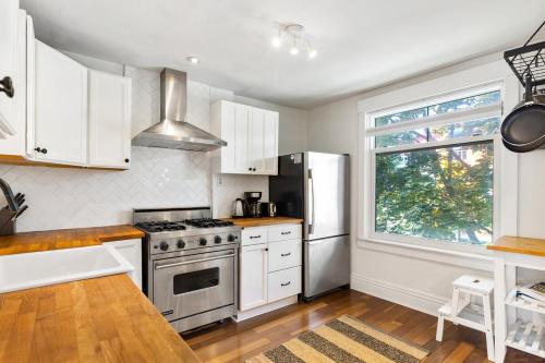 Stylish & Spacious 3BR in Downtown Toronto, Toronto (foto 4)