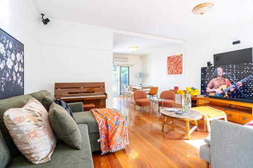 Classic Patterson Charm with Modern Comfort