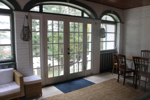 The Master Bedroom At The Hillside B&b - Wisconsin Dells, WI