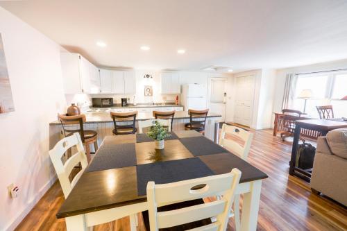 Iekārtas, Upscale Moosehead lake Suite downtown Greenville in Greenville (ME)