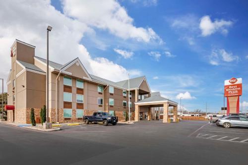 Best Western Plus Riata Hotel in Brownwood, USA