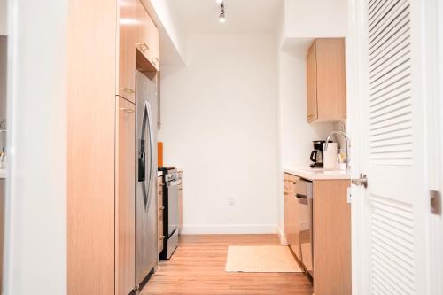 Ocean Breeze 2 bed Apt with FREE PARKING in Santa Monica, Los Angeles (fotografie 10)