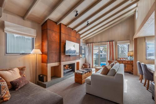 The Stables Resort Perisher - Open All Year in Perisher Valley