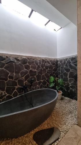 Three-Bedroom Villa image 4