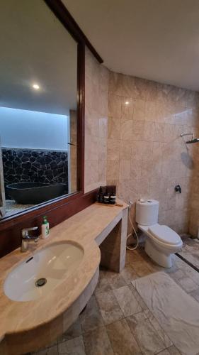 Three-Bedroom Villa image 3